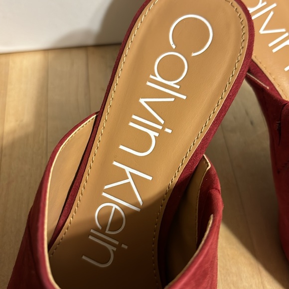 Calvin Klein Shoes - Picture 2 of 10